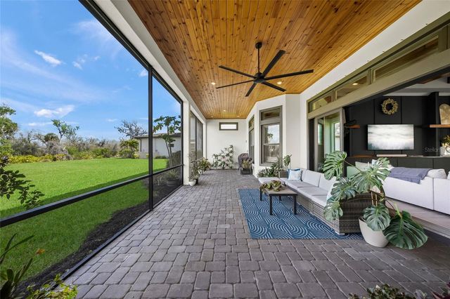 15219 DERNA TERRACE, Bradenton, FL 34211