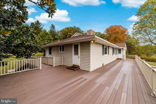 20 HIGHVIEW DR, Telford, PA 18969