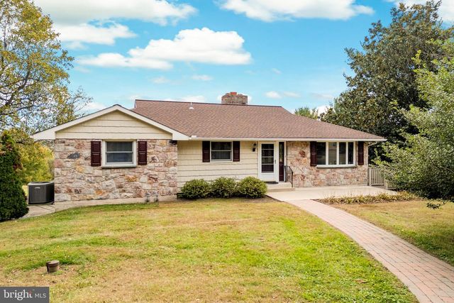 20 HIGHVIEW DR, Telford, PA 18969