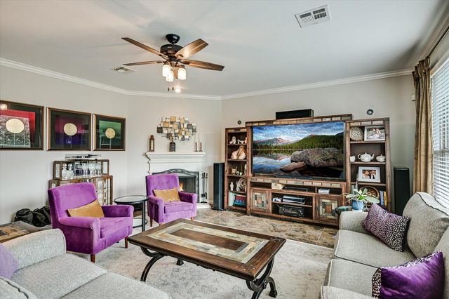 4623 Chestnut Meadows BND, Georgetown, TX 78626