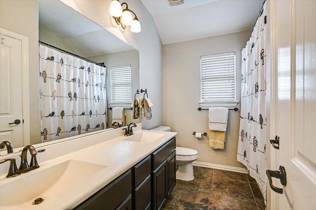 4623 Chestnut Meadows BND, Georgetown, TX 78626