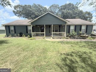 25 Rolling Ridge Court, Covington, GA 30016