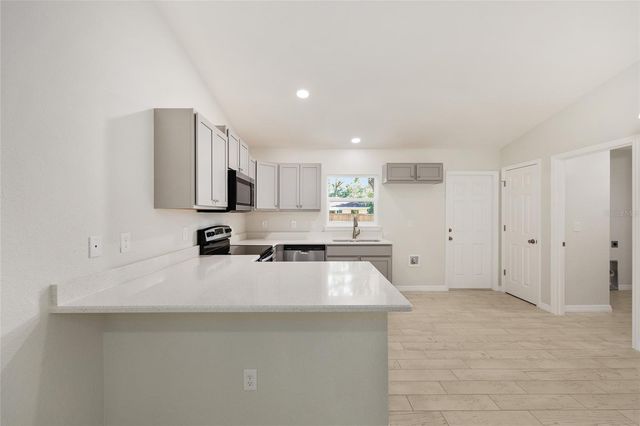 16 REDWOOD TRACE, Ocala, FL 34472
