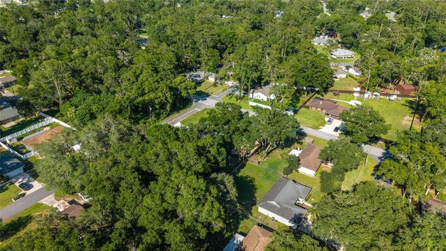16 REDWOOD TRACE, Ocala, FL 34472
