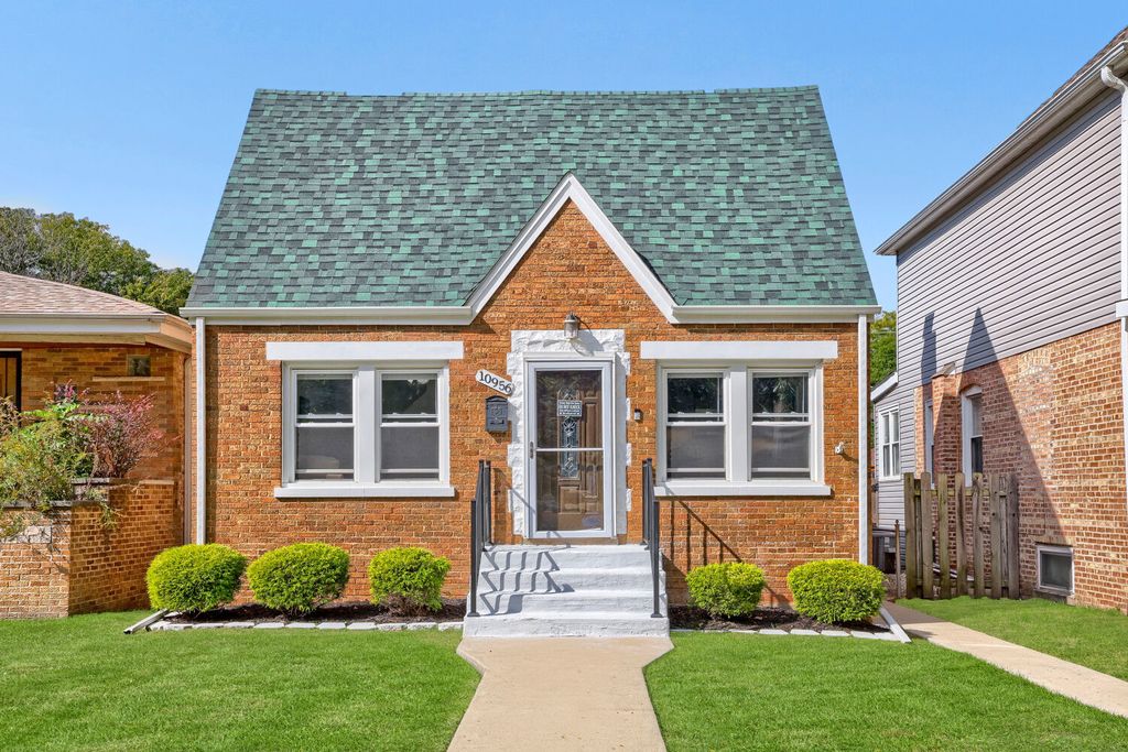 10956 S Saint Louis Avenue, Chicago, IL 60655 — exterior