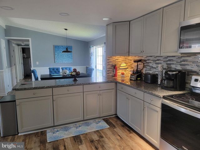 13301 COLONIAL RD, Ocean City, MD 21842