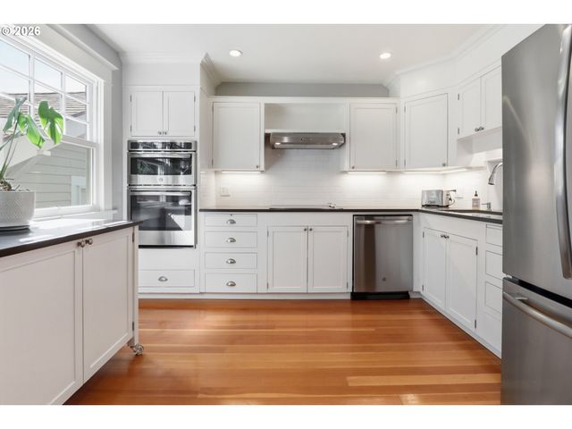 3326 Ne 60TH Ave, Portland, OR 97213