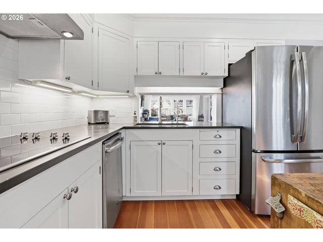 3326 Ne 60TH Ave, Portland, OR 97213