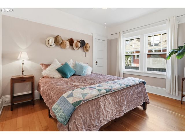 3326 Ne 60TH Ave, Portland, OR 97213