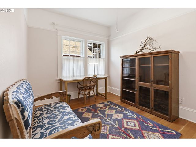 3326 Ne 60TH Ave, Portland, OR 97213