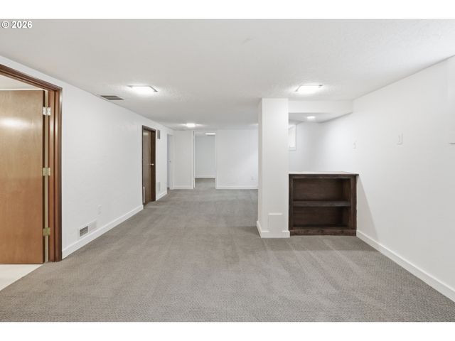 3326 Ne 60TH Ave, Portland, OR 97213