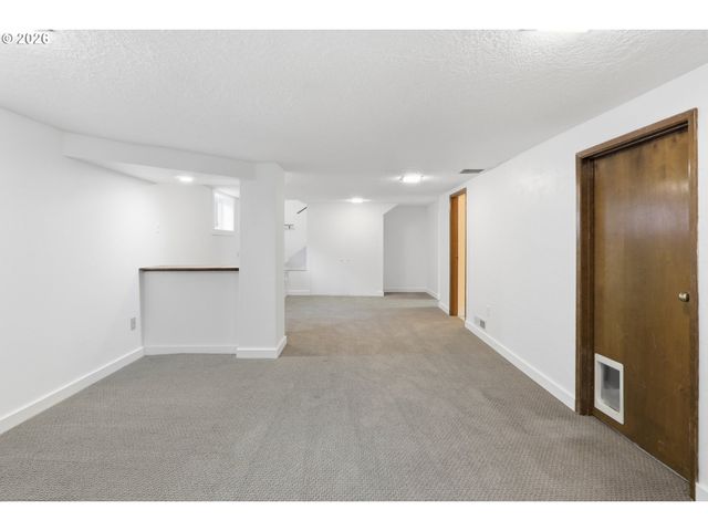 3326 Ne 60TH Ave, Portland, OR 97213