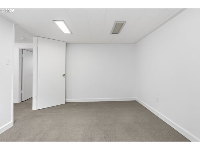 3326 Ne 60TH Ave, Portland, OR 97213