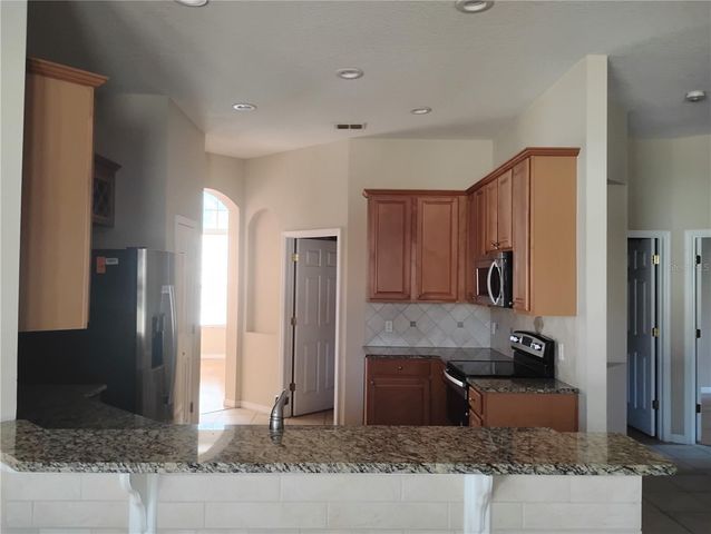 626 ALEXANDRIA PLACE DRIVE, Apopka, FL 32712