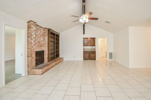 12266 Huntington Venture Drive, Houston, TX 77099