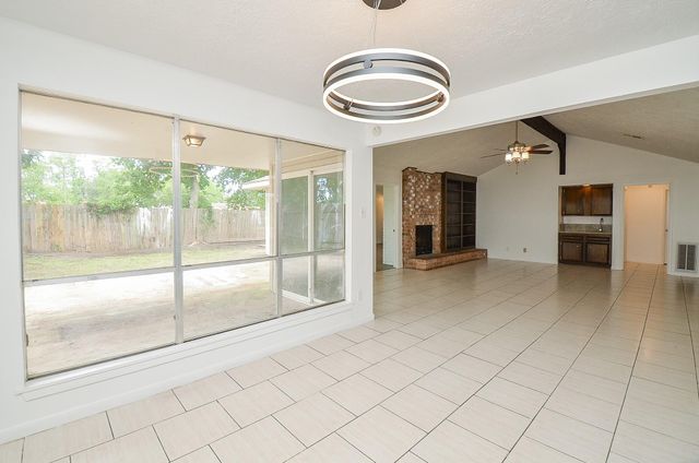 12266 Huntington Venture Drive, Houston, TX 77099