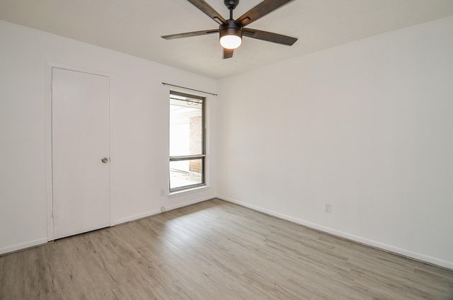 12266 Huntington Venture Drive, Houston, TX 77099