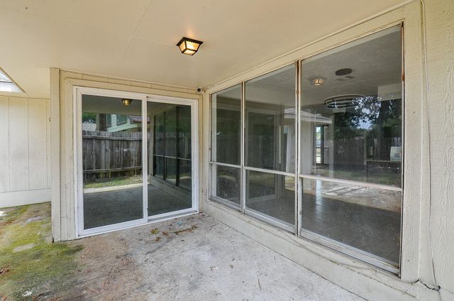 12266 Huntington Venture Drive, Houston, TX 77099