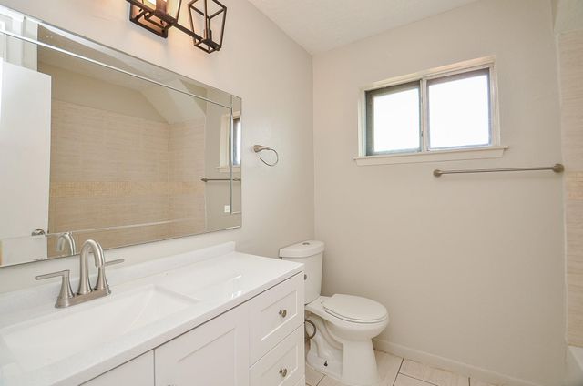 12266 Huntington Venture Drive, Houston, TX 77099