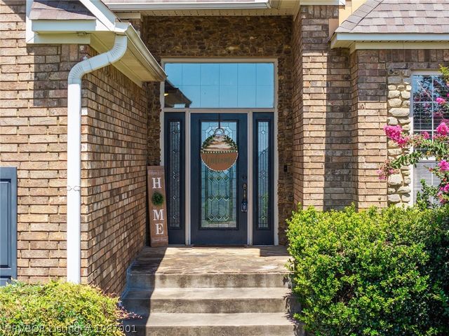 3904 Golf Course Drive, Alma, AR 72921