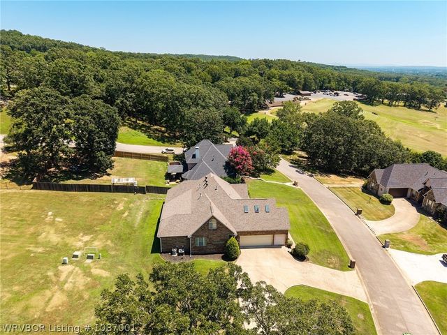3904 Golf Course Drive, Alma, AR 72921