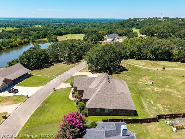 3904 Golf Course Drive, Alma, AR 72921