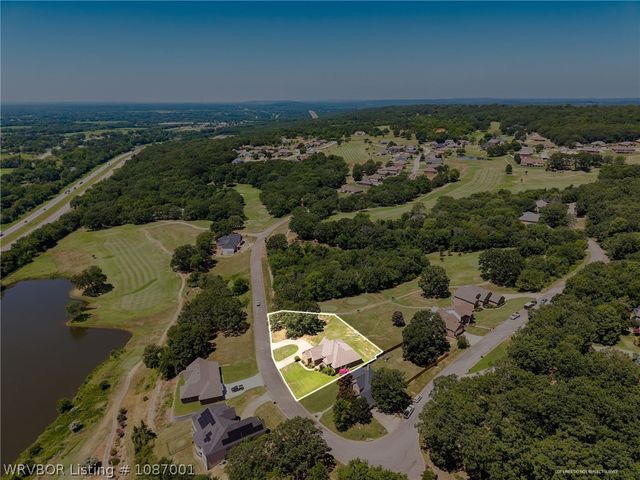 3904 Golf Course Drive, Alma, AR 72921