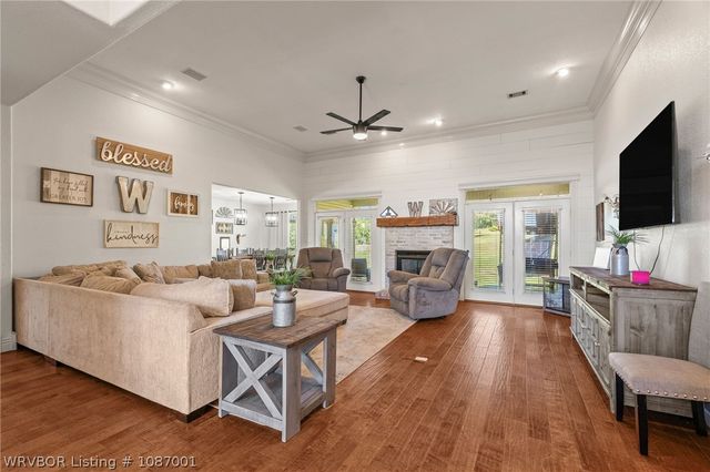 3904 Golf Course Drive, Alma, AR 72921