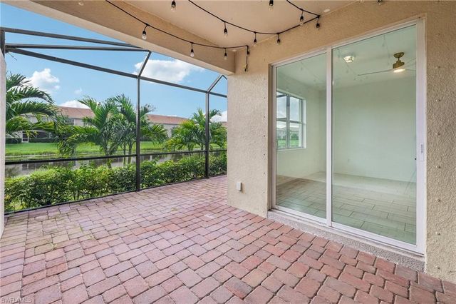 2583 Vine AVE, Naples, FL 34120