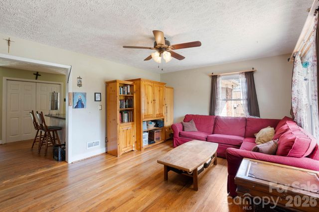 203 Kenwood Drive, Shelby, NC 28150
