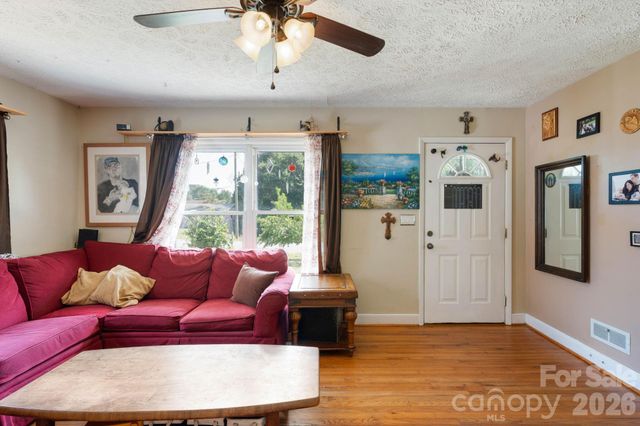 203 Kenwood Drive, Shelby, NC 28150