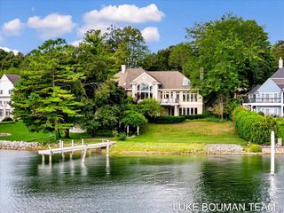 15919 Orchard Point Drive, Spring Lake, MI 49456