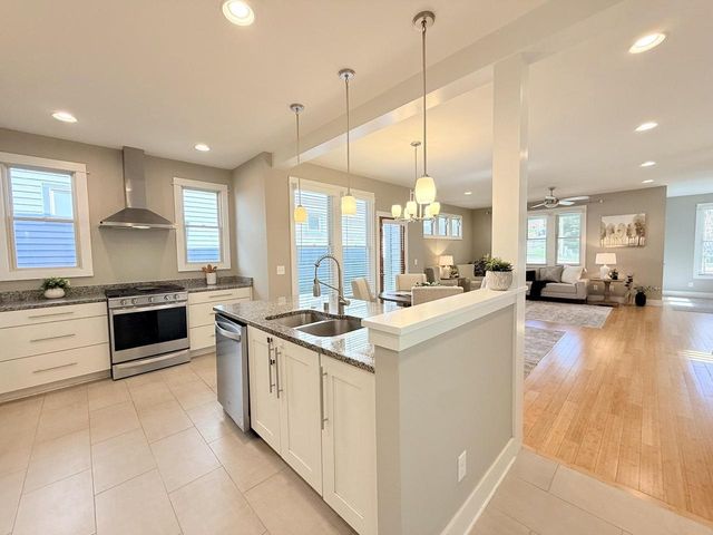 211 Femrite Drive, Monona, WI 53716