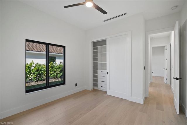 1677 Northgate DR, Naples, FL 34105