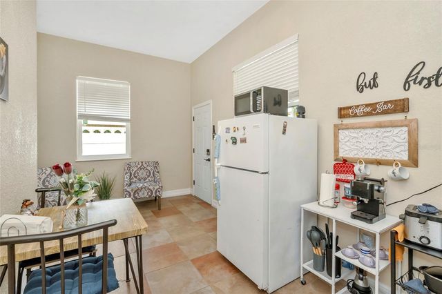 10806 PEREZ DRIVE, Tampa, FL 33618