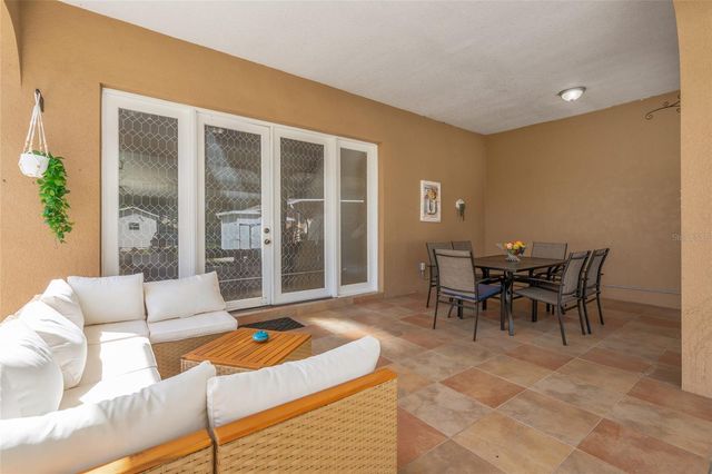 10806 PEREZ DRIVE, Tampa, FL 33618