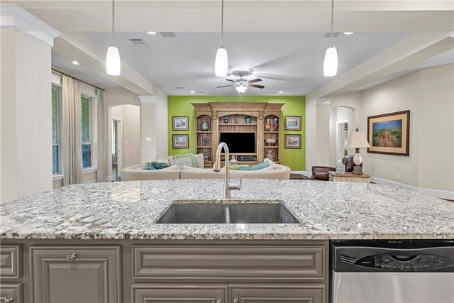 4401 Odell Lane, College Station, TX 77845