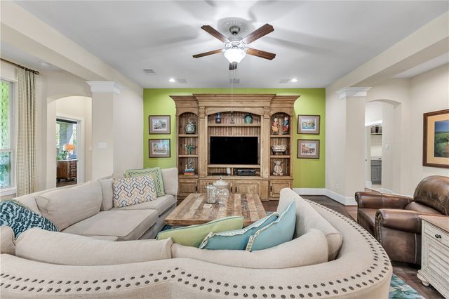 4401 Odell Lane, College Station, TX 77845