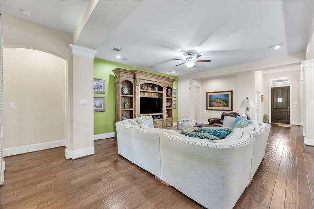 4401 Odell Lane, College Station, TX 77845