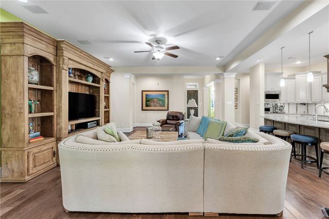 4401 Odell Lane, College Station, TX 77845