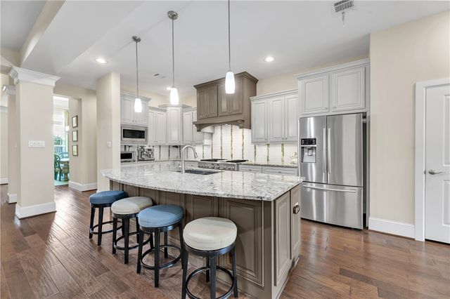 4401 Odell Lane, College Station, TX 77845