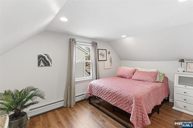 44 Kaywin Avenue, Hawthorne, NJ 07506