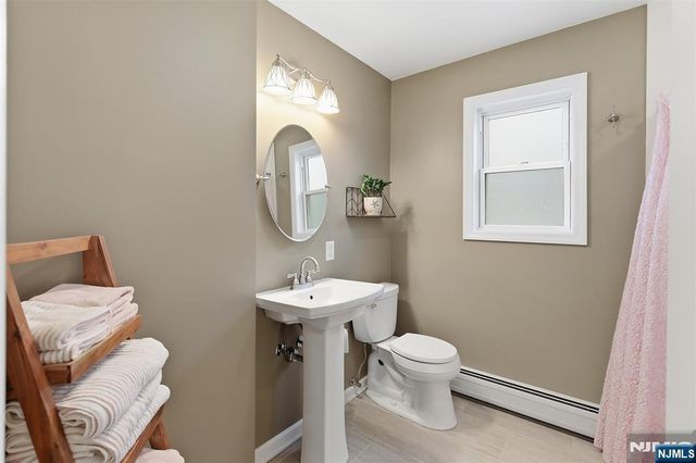 44 Kaywin Avenue, Hawthorne, NJ 07506