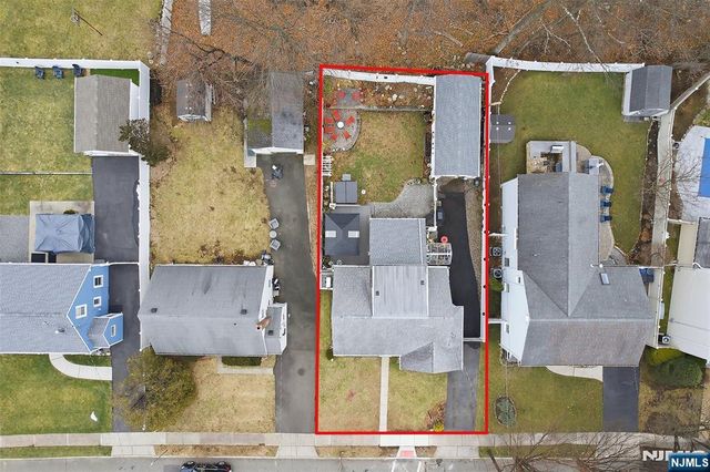 44 Kaywin Avenue, Hawthorne, NJ 07506