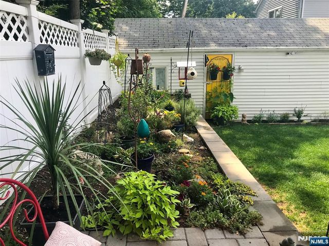 44 Kaywin Avenue, Hawthorne, NJ 07506