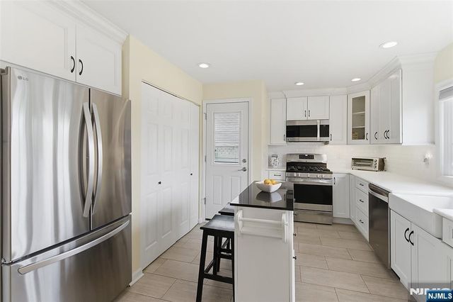 44 Kaywin Avenue, Hawthorne, NJ 07506