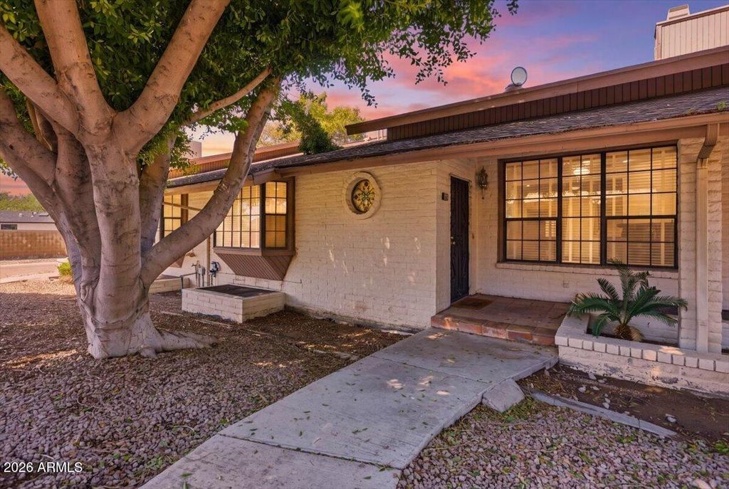 1550 N STAPLEY Drive 125, Mesa, AZ 85203 — exterior
