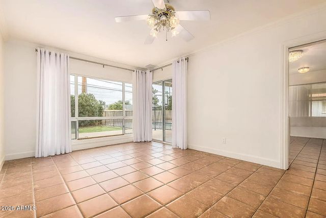 4577 E CALLE VENTURA --, Phoenix, AZ 85018