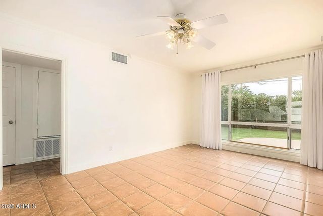 4577 E CALLE VENTURA --, Phoenix, AZ 85018