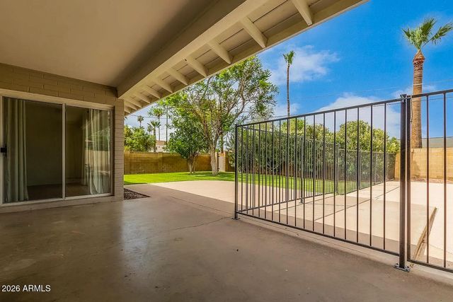 4577 E CALLE VENTURA --, Phoenix, AZ 85018